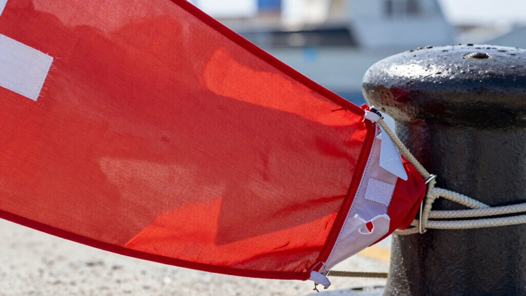 prevent pennant chafe damage