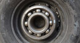 trailer bearing failure inspection