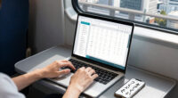 A voxel Tokyo in real Japan time – ride the Yamanote line and study Japanese